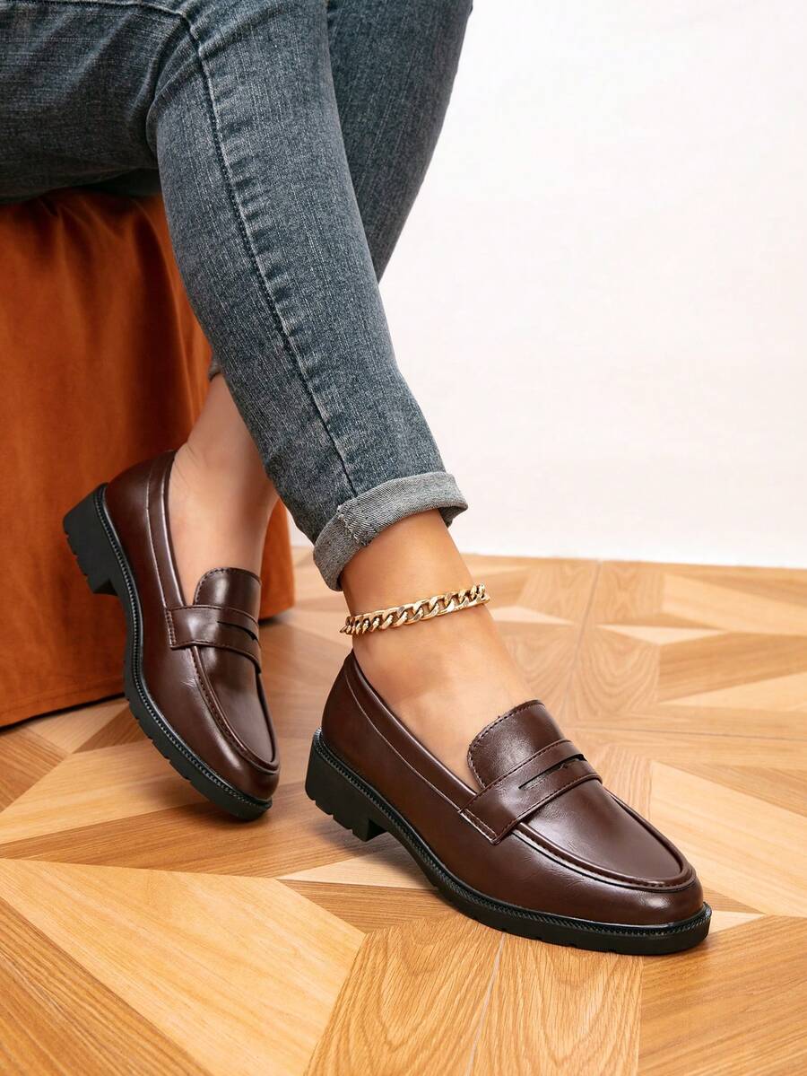 女士乐福鞋，圆头复古平底乐福鞋，户外复古女士平底鞋，女鞋，休闲鞋