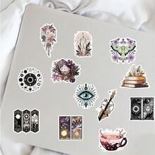 50 piezas de pegatinas de bruja linda con garabatos, adecuadas para libros de colorear, accesorios de tazas, botellas de agua, portátiles, teléfonos, monopatines, guitarras, equipaje, álbumes de recortes, cascos, bicicletas, motocicletas, automóviles, bolsos, decoraciones y regalos para fiestas de Halloween, Navidad, Acción de Gracias y Pascua - Multicolor - Ver 4