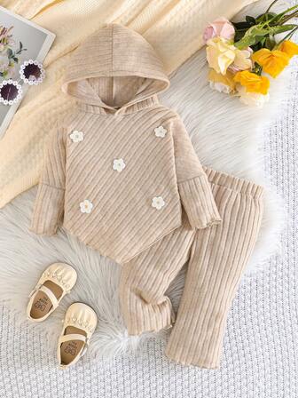 2 Parça Bebek Kız Çiçek İşlemeli Kapüşonlu Üst ve Şık Geniş Paça Pantolon Takımı, Günlük Kıyafet