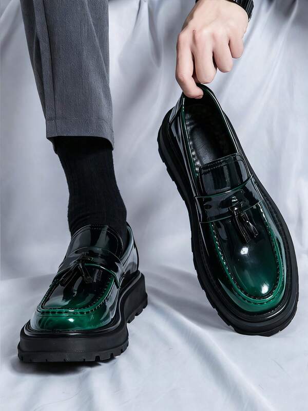 Tassel Decoration Men's Slip On Loafers Bright Surface Solid Upper Light Luxury Men's Leather Shoes College Fashion Designer Elegant Gentlemen's Social Shoes Soft Comfor Non Slip Wear-Resistant Sole Daily Casual Thick Sole Height Increasing Business Formal Shoes Office Party Versatile Wedding Groom's Shoes Holiday Gifts Spring Summer Autumn Plus Size Men's Leather Shoes 2025 New