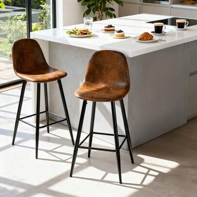 Meubles Cosy Set aus 2 braunen Küchenbarhockern aus Wildleder – Sitzhöhe: 69,5 cm – Moderner Industriestil – Ergonomische Sitzfläche und geschwungene Rückenlehne – Metallbeine – Fußstütze: 45,5 x 44 x 102 cm