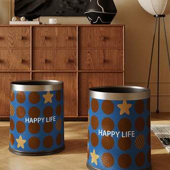 皮革垃圾桶，可爱装饰家居垃圾桶，适用于客厅和厨房；大容量卫生桶，适用于儿童房和卧室；简约现代ins风桌面垃圾桶；易于清洁，可搭配垃圾袋使用；防异味浴室和婴儿房收纳整理桶；紧凑型转角垃圾桶，适用于办公室、宿舍、书房；节日家居装饰礼品，适用于万圣节、感恩节、圣诞节派对和季节性聚会。