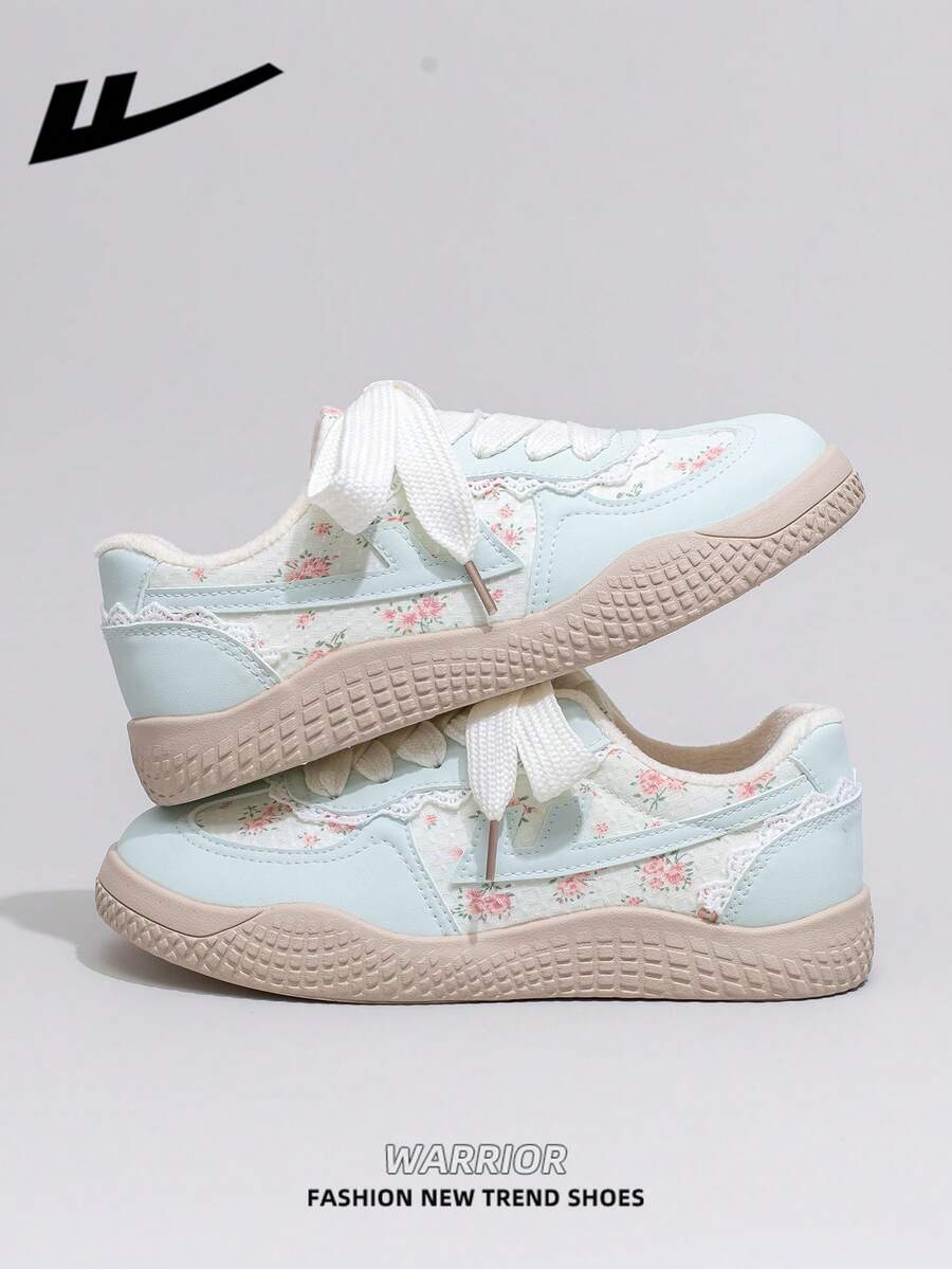 1 Paar WARRIOR Damen Dicksohlige Schnürschuhe mit weicher Sohle, Flache Outdoor-Schuhe, Warme Winterschuhe, Pendlerschuhe, Runde Zehenkappe, Flacher Absatz, rutschfest, einfarbig, elegant, weiche Sohle, Wanderschuhe, geeignet für Studentenabschlussfotos, Flache Schuhe, Niedrige Leder-Sneaker