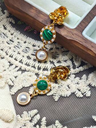 1 par de pendientes colgantes con diseño de flor elegante, incrustados con turquesa sintética y perla falsa para mujeres, adecuados para uso diario, festivales, ocasiones formales, vacaciones, como regalo de joyería