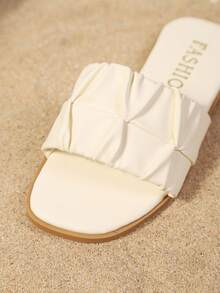 Dép đi ngoài trời thời trang trẻ em, giày bệt mũi vuông, dép liền thân, giày dép trẻ em kiểu dáng mới, thanh lịch, tối giản theo phong cách Châu Âu và Mỹ, dép đi biển cao cấp. - Màu be - Xem 8