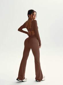 FWH Jumpsuit seksi dan elastis ini memiliki desain bagian bokong berkerut, efek mengangkat dan melangsingkan, bra bawaan yang dapat dilepas, lengan panjang, desain punggung yang elegan, kaki melebar kelas atas, kontrol perut pinggang tinggi, mencerahkan dan membuat tampak bercahaya. - Coklat - View 6