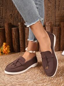 Women's Black & White Two-Tone Tassel Loafers - Comfortable Slip-On Flats, Stylish Casual Commute Shoes - Brown - View 7