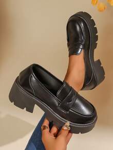 女士秋冬新款黑色厚底高跟乐福鞋，时尚百搭英伦复古休闲一脚蹬高跟乐福鞋 - 黑色 - 查看 1