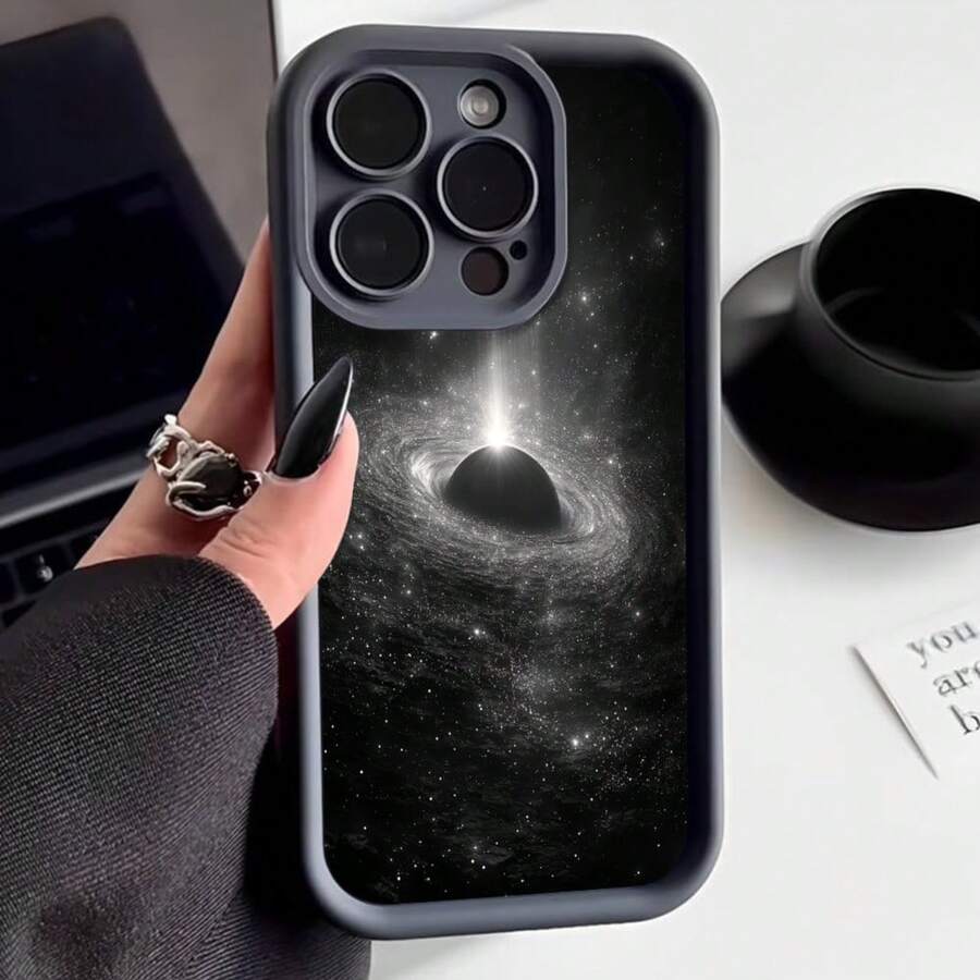 Cubierta de teléfono con diseño de agujero negro estrellado color negro para iPhone 14 Pro Max funda protectora elegante para uso diario y viajes - Burdeos - Ver 1