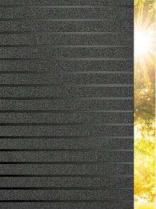 1卷黑色玻璃膜，100%遮光静电吸附窗膜，防紫外线，保护隐私，可拆卸塑料玻璃膜，适用于家庭和办公室，尺寸：17.72英寸*39.37英寸/17.72英寸*118.11英寸 - 黑色 - 查看 2