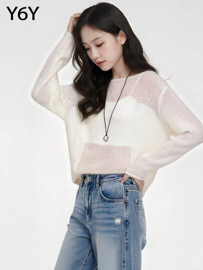 秋季宽松针织毛衣，圆领薄款超大号套头衫，白色镂空轻薄上衣