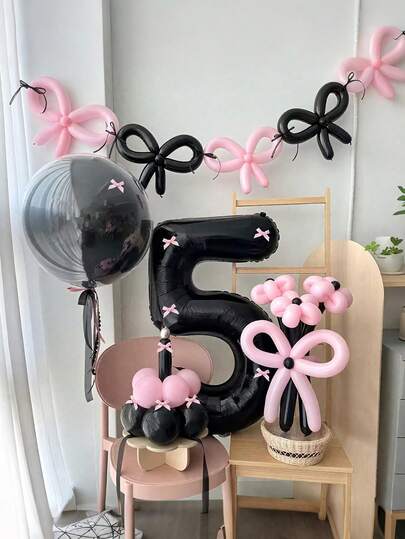 55件套黑粉蝴蝶结生日气球套装，包含32英寸黑色数字气球、黑粉乳胶气球和魔术气球。适用于各种场合，例如粉黑蝴蝶结主题派对装饰、婴儿派对、结婚纪念日等。