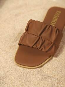 Dép đi ngoài trời thời trang trẻ em, giày bệt mũi vuông, dép liền thân, giày dép trẻ em kiểu dáng mới, thanh lịch, tối giản theo phong cách Châu Âu và Mỹ, dép đi biển cao cấp. - màu nâu - Xem 8