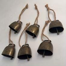 6pcs/ Cow And Sheep Bells, Pet Bells, Christmas Decoration Jingle Bells On Twine, Twine Cow Bells With Clear And Loud Sounds. They Can Be Hung On Christmas Trees, Doors And As Pet Bells When They Go Out.