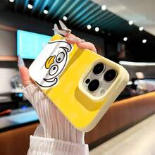 La funda para teléfono con diseño de pato alegre le da un toque divertido a tu  y a los modelos  17,  16 Pro Max,  15 Pro Max,  13 y  12. Su durabilidad está garantizada gracias al material TPU resistente a los golpes, que ofrece protección contra caídas e impactos. Es un regalo ideal para familiares y amigos o para cualquier ocasión especial. - Amarillo - Ver 6