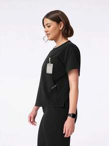 cimmuovere 大码女式圆领短袖开叉下摆短款纯色口袋手术服护士服工作服牙医保健宠物医院实验室制服上衣 - 黑色 - 查看 6