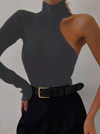 纯色不对称领口连体衣