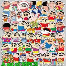 一套50张可爱蜡笔小新贴纸，趣味表情，DIY卡通手机壳，笔记本装饰计划本贴纸，适用于装饰手机、笔记本电脑、行李箱、水杯、滑板、笔记本和吉他。