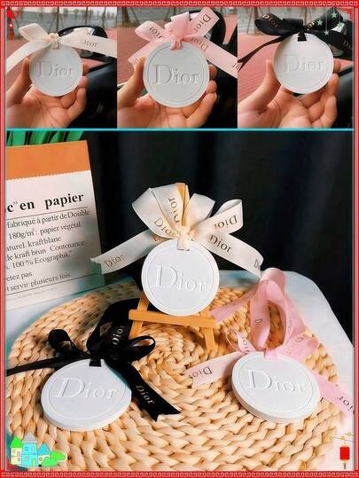 1pc Stylish Aromatherapy Tablet Pendant, Long-Lasting Scented Decor For Home And Car, Ideal Christmas And Valentine's Day Gift, Perfect For Bedrooms, Bathrooms, Living Rooms, Cars And Wardrobes, A Fragrant Gift Choice For Friends And Loved Ones