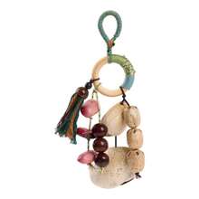 1件木珠挂饰，手工天然材质编织包包挂件，创意手工天然钥匙链吊坠，适合日常佩戴