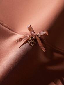 4 Pcs Of Women's Plus Size Non-Marking Solid Color Sexy Satin Bow Ruffled Edge Mid-Waist Hip Lift Triangle Panties - Multicolor - View 4