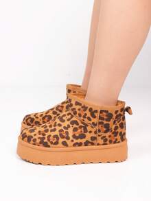 Botas de inverno quentinhas e aconchegantes, com forro macio e sola grossa. - Leopardo - Ver 3