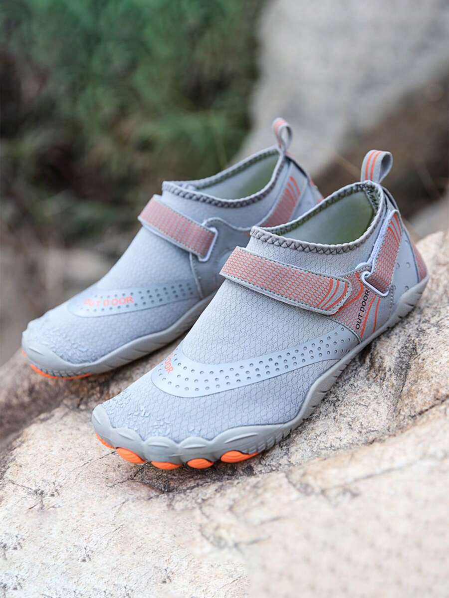 Kids' New Breathable Mesh Elastic Lightweight Non-Slip Hook And Loop Outdoor Hiking Beach Water Shoes - Grey - View 1