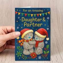 1 بطاقة تهنئة دب الدب الساحرة مع مغلف (11 سم * 16 سم و 4.33 بوصة * 6.29 بوصة) - "تمنيات عيد الميلاد لابنتك وشريكك" تصميم، مشهد احتفالي مع قبعات سانتا وأوراق الزيتون، مثالية للعائلة والأحباء، مثالية لاحتفالات عيد الميلاد ورأس السنة، بطاقة تهنئة عيد الميلاد|بطاقة دب عيد الميلاد|بطاقة تهنئة ورقية