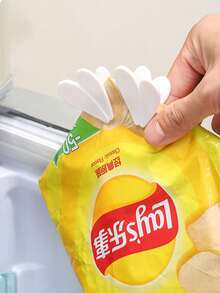 1pc Personalized Daisy Petal Design Magnetic Bag Clip, 3D Magnetic Sealing Clip, Refrigerator Magnet, Food Bag Clip