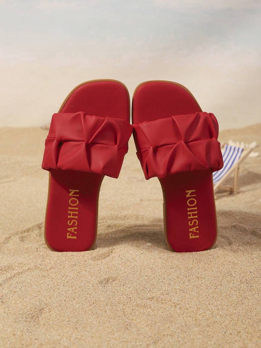 Children's Fashion Outdoor Slippers, Square Toe Flat Shoes, One-Piece Sandals, New Stylish Elegant Minimalist European And American Girls Shoes, High-End Beach Slippers