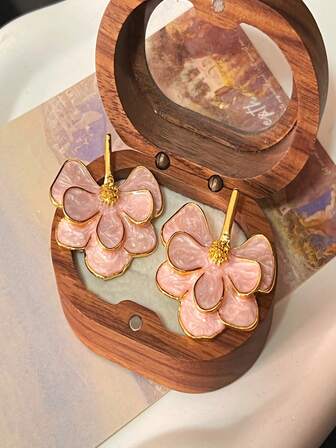 1 Pair Of Silver Needle, Ginkgo Leaf, Flower Double Layer Earrings, Luxurious Drop Petal Earrings, French Classic Style Earrings, Luxurious And Sophisticated, Versatile Accessories For Women