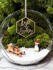 1/5/10pcs Customized Wooden Hanging Decor, Personalized Text, Perfect For Home Decor, Creating Christmas Atmosphere, Gifting To Friends & Family, Snowflake & Paw Print Elements, Ideal For Christmas, Birthday, Valentine's Day