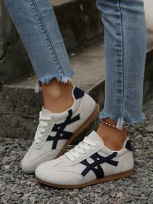 女士新款时尚舒适运动鞋，休闲系带平底鞋 - 白色 - 查看 3