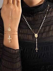 Juego de 3 piezas de collar con colgante de cruz vintage elegante y pulsera, collar de cuentas de perlas falsas y pulsera de dedo enlazada, adecuado para uso diario, viajes y fiestas de noche - Multicolor - Ver 1
