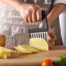 1pc Stainless Steel Manual Wavy Blade Potato Slicer - Ergonomic Handle, Suitable For Making Uniform Curly Fries, Hash Browns And Creative Vegetable Slices - Durable Kitchen Tool Essential For Home Cooks And Professional Chefs | Easy To Use Kitchenware | Long-Lasting Kitchen Supplies - Multicolor - View 3