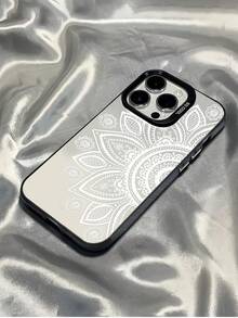 1 pieza Funda de teléfono a prueba de golpes de cobertura total de TPU con patrón de tótem floral de encaje blanco y negro compatible con Apple 16, 15, 14, 13, 12, 11 Pro Max, Series, versión internacional, no la versión nacional - Multicolor - Ver 2