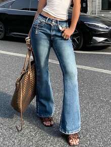 Women's Bootcut Jeans Stretchy Soft Comfortable Mid Waisted - Classic Retro 70s Flared Pants For Everyday Casual Wear - 深色水洗藍 - 查看 1