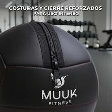 MUUK FITNESS Balón Medicinal 5 kg Profesional de PVC Reforzado con Costuras Resistentes y Superficie Antideslizante | Pelota Wall Ball para Crossfit, Entrenamiento Funcional, Ejercicio de Fuerza y Resistencia | Ideal para Giros Rusos, Sentadillas, Abdominales, Box, Home Gym y Rutinas de Impacto - 5 kg - Ver 7