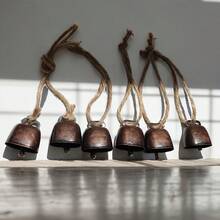 6pcs/ Cow And Sheep Bells, Pet Bells, Christmas Decoration Jingle Bells On Twine, Twine Cow Bells With Clear And Loud Sounds. They Can Be Hung On Christmas Trees, Doors And As Pet Bells When They Go Out.