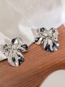 1 Pair Geometric Chic Iron Stud Earrings, Suitable For Weddings, Parties And Daily Wear