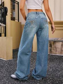 Women's Simple Casual Straight Leg Jeans With Pockets - Light Wash - View 2