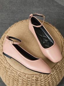 复古法式玛丽珍鞋，粉色漆皮方头，搭扣设计，优雅百搭，柔软鞋底，时尚舒适，适合全天穿着，女士平底鞋，新款，简约休闲一脚蹬，亮面纯色，后跟搭扣，适合情人节、母亲节、婚礼、派对、办公等各种场合。（尺码偏小，鞋型偏窄，建议选购大一码） - 粉色 - 查看 9