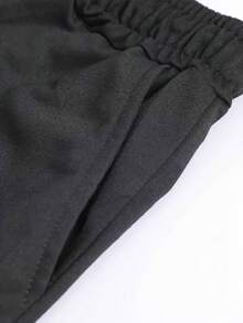 Conjunto casual cómodo de 2 piezas para hombre con estampado de OSO, camiseta de manga corta y pantalones cortos, ropa fresca, versátil y cómoda para el verano. - Blanco - Ver 5