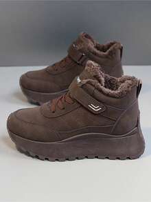 女士加厚雪地靴，女士保暖加厚皮靴，防水防滑运动鞋