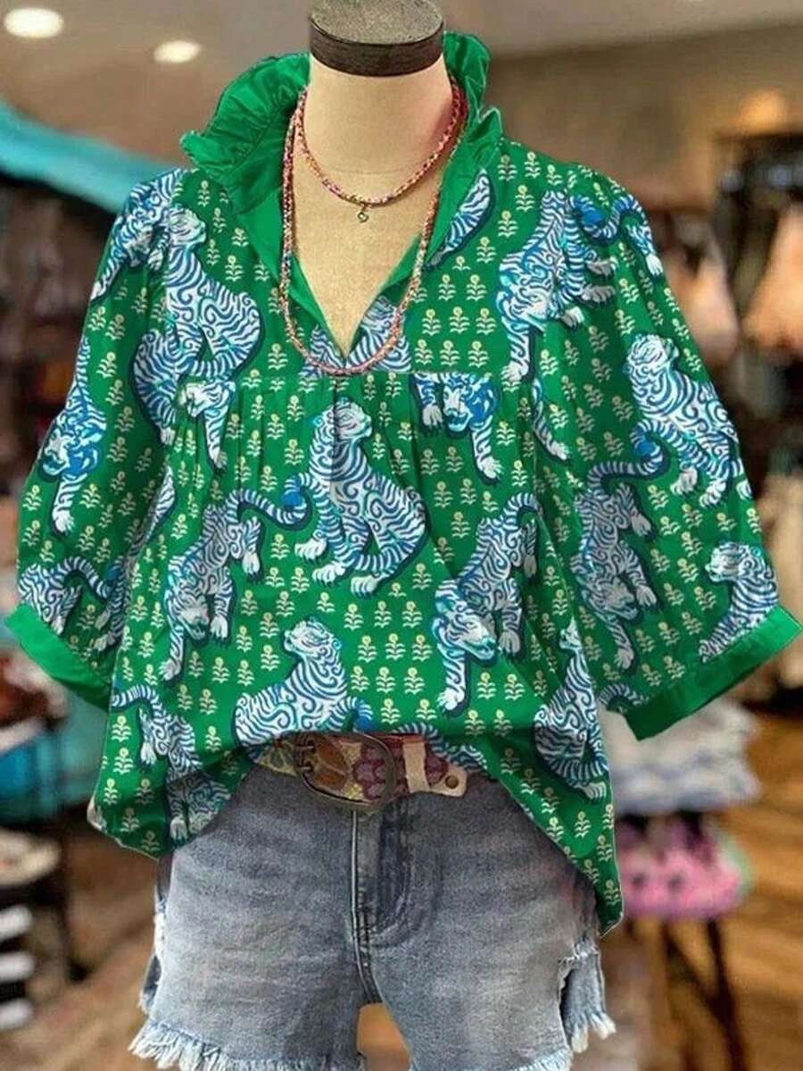 Christmas Hottest! Casual Shirt With Green Tiger Print, Ruffled Collar & Half Sleeves - 綠色 - 查看 1