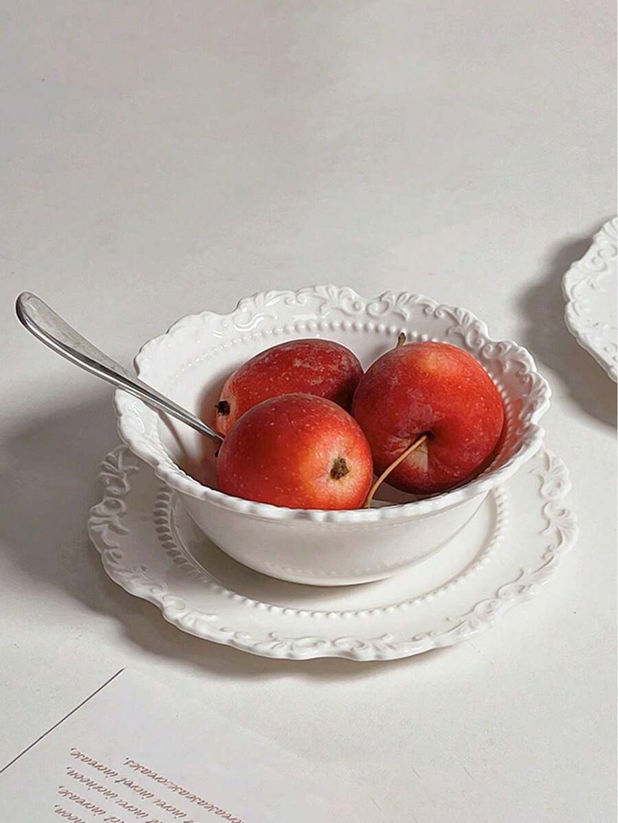 1 set Elegante juego de plato y tazón de cerámica blanca con relieve - Vajilla de estilo vintage ornamentada, perfecta para servir y decoración del hogar, artículos de cocina esenciales de imprescindibles