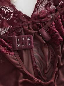 两件套加大码女士蕾丝网纱拼接V领吊带背心内衣套装，适合居家穿着及性感内衣搭配 - 紅木色 - 查看 6