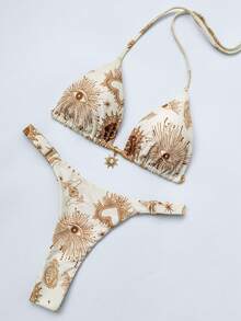 2026 女士沙滩套装，系带露背吊带设计，不规则图案印花，金属太阳吊坠装饰，优雅比基尼两件套，适合夏季海滩度假、沙滩派对等场合。 - 黃色 - 查看 2