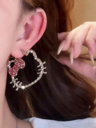  Pendientes de aro con diseño retro y elegante de Kitty de Sanrio - Estilo europeo exagerado, opción de regalo de cumpleaños perfecta, joyería de fiesta, accesorio de moda, diseño lindo, artesanía, aros, joyería de declaración, accesorios elegantes, moda de mujer, amantes de la joyería