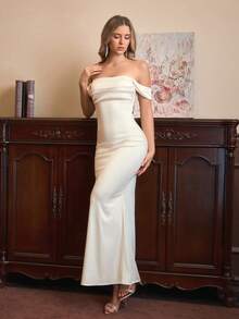 PARTHEA 露肩褶饰缎面优雅连衣裙伴娘礼服 - 杏色 - 查看 7